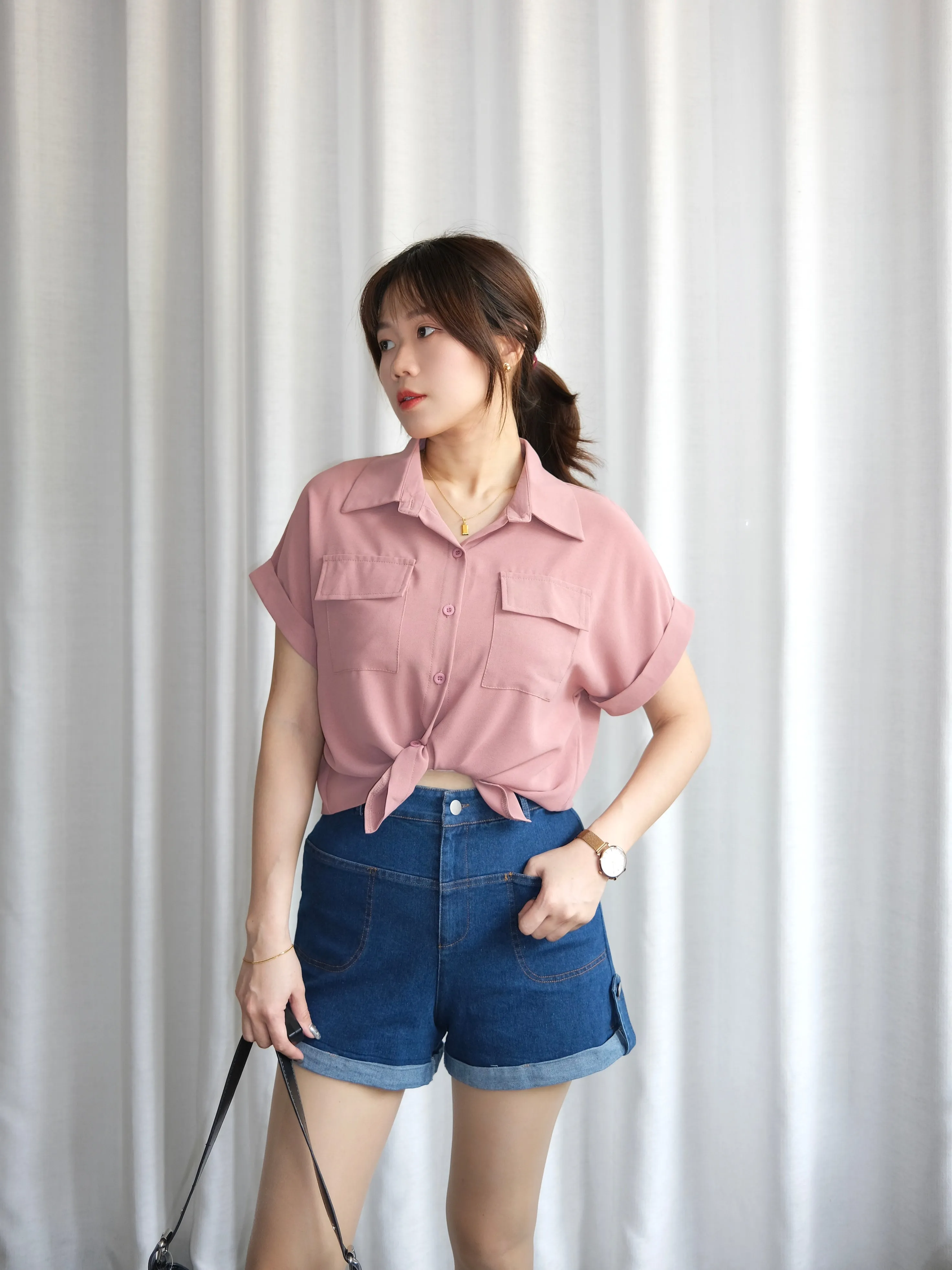 ACEWIN Double Flap Pockets Collar Blouse (Free Size) 110377